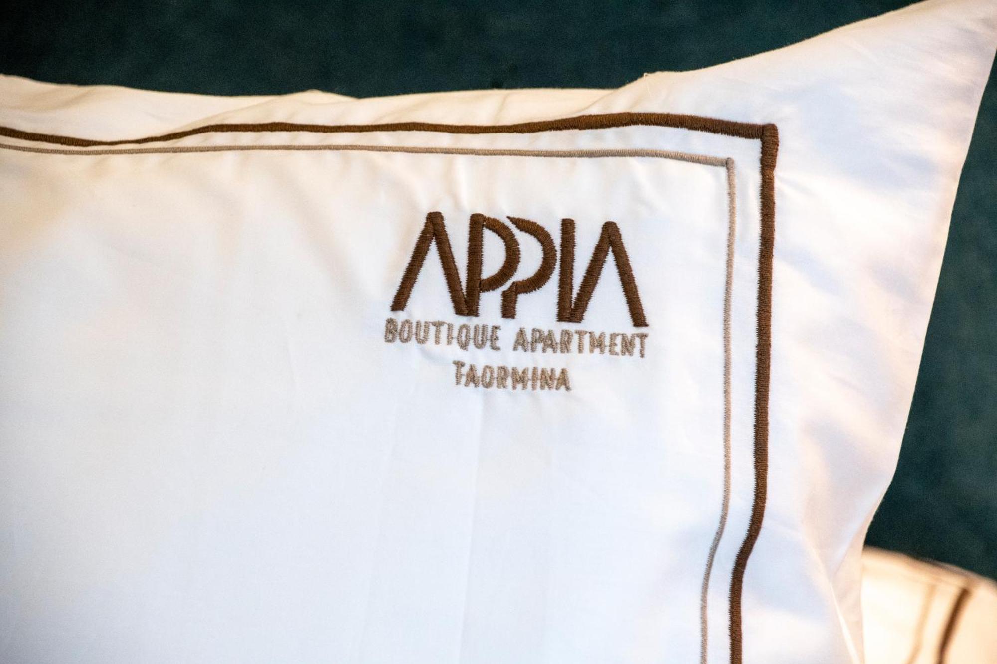 Appia Boutique Apartment タオルミーナ エクステリア 写真